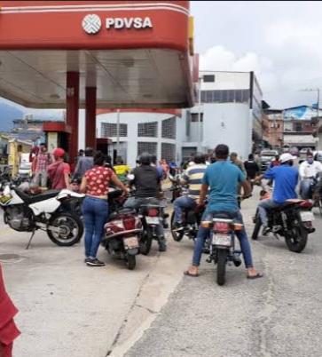 Estación de Servicio PDV El Bolo